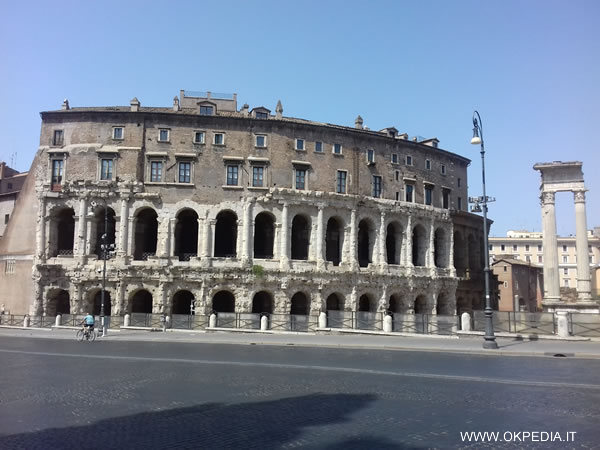 foto del Teatro di Marcello